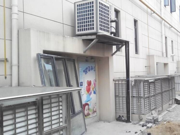 常州優(yōu)家寶貝嬰兒游泳館熱水工程