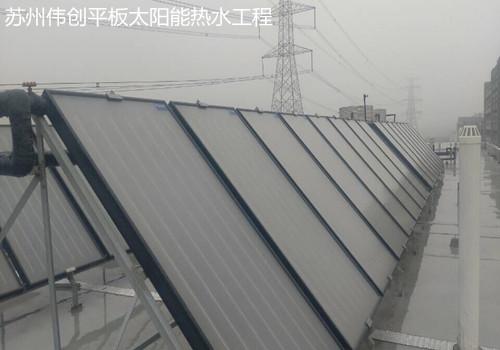 平板太陽能熱水工程發(fā)展勢頭強勁