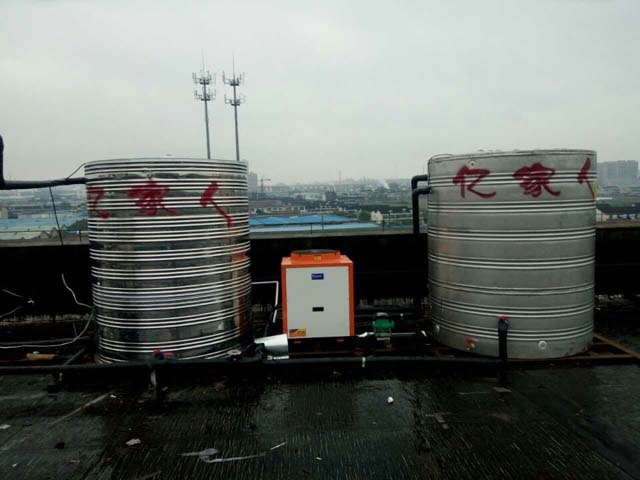 張家港木頭佬員工浴室空氣能中央熱水工程竣工