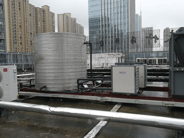 常州新派健身會所空氣能熱水器工程成功驗收