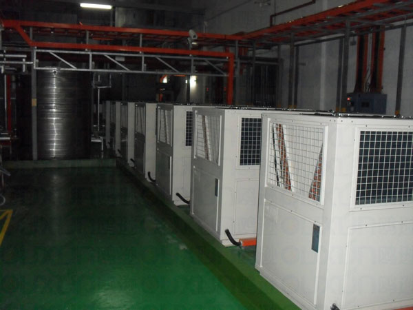 億家人電鍍專用熱泵在電鍍熱水中的應(yīng)用